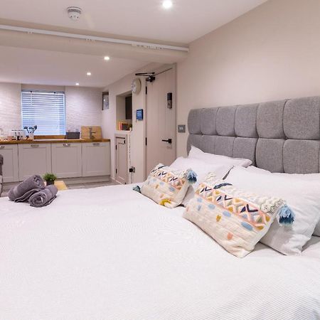 Ferienwohnung The Hideaway Southampton Exterior foto