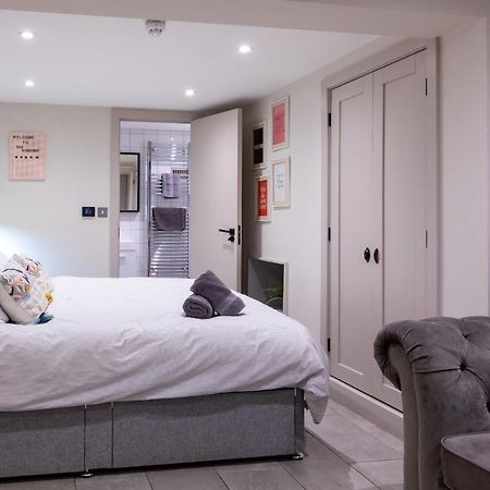 Ferienwohnung The Hideaway Southampton Exterior foto